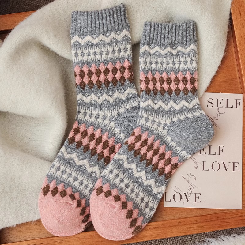 1/5 Pairs of Autumn and Winter - đánh giá và giá Winter Ethnic Fashion For Women