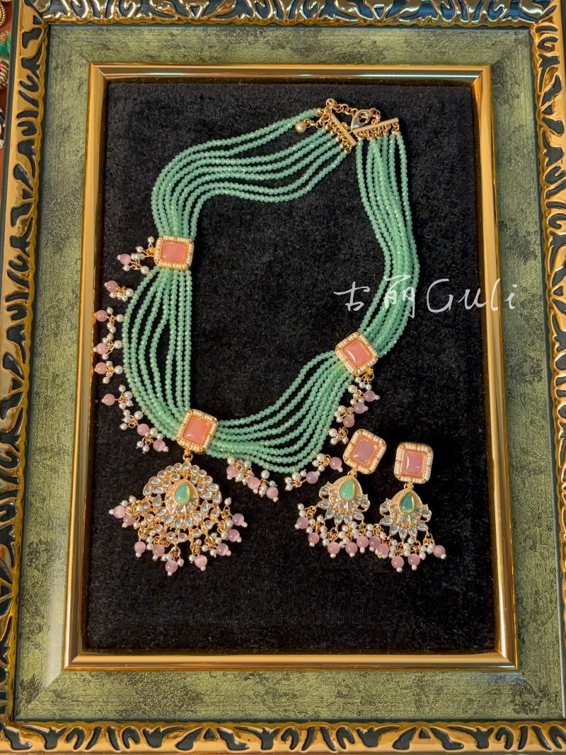 Vintage Court-Style Book Inscr - đánh giá và giá Ethnic Fashion Book